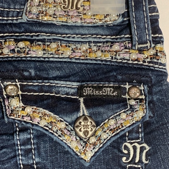 🔥 Miss me denim CAPRIS bling teens girls 8 NWT - Picture 3 of 8